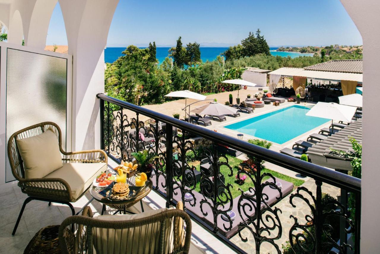 Villa Corali Apartments Sea Breath & Pool Амуді Екстер'єр фото